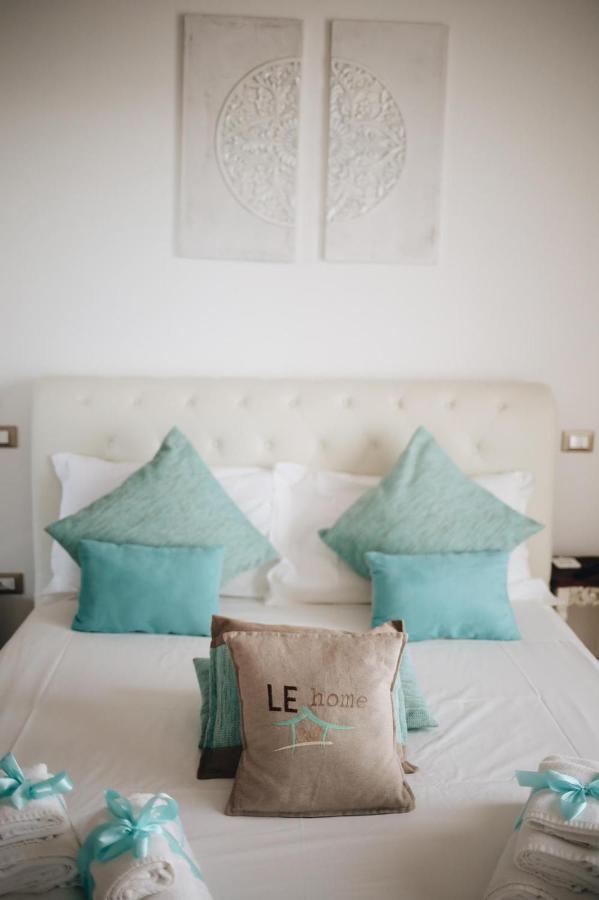 Le Home Rooms Лече Екстериор снимка